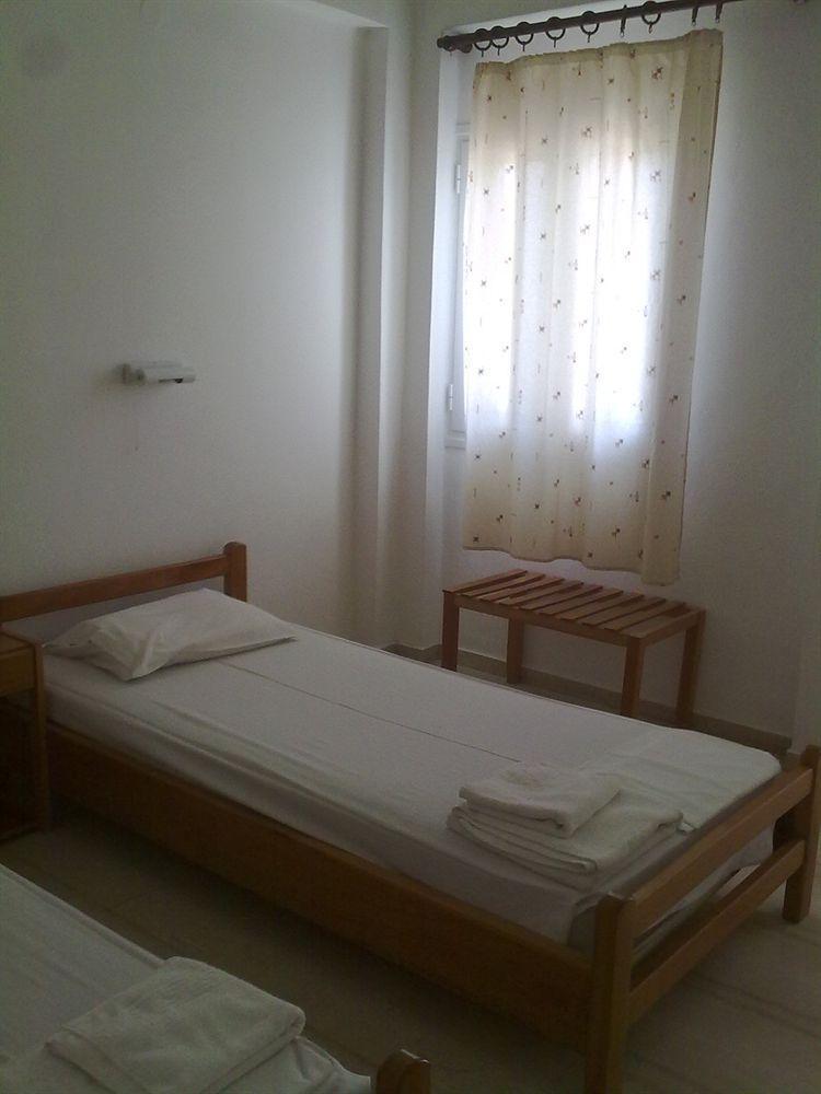 Irilena Apartments Stalida Buitenkant foto